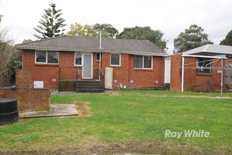 7 Stephen Road, FERNTREE GULLY, VIC 3156