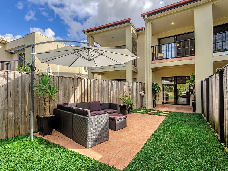 14 Mulgrave Crescent, VARSITY LAKES QLD 4227