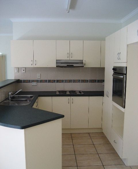 12 Moore Road, KEWARRA BEACH, QLD 4879