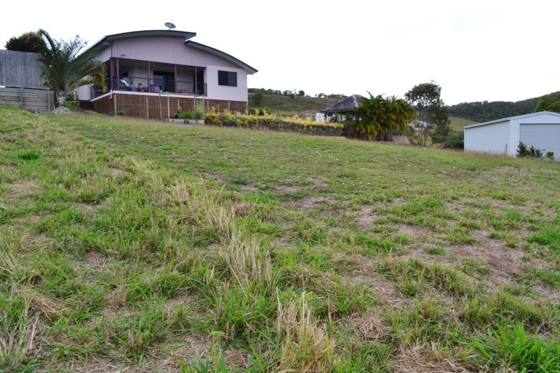 17 Barrington Court, PACIFIC HEIGHTS, QLD 4703