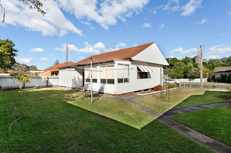 53 Euroka Street, WEST WOLLONGONG, NSW 2500