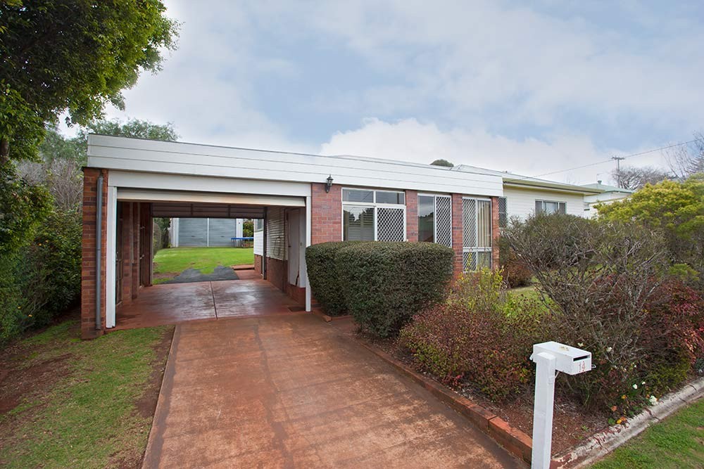 14 Jennings Street, South Toowoomba, QLD 4350