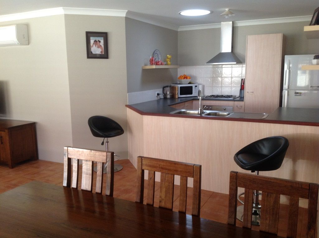 29 Wave Crest Circle, DRUMMOND COVE, WA 6532