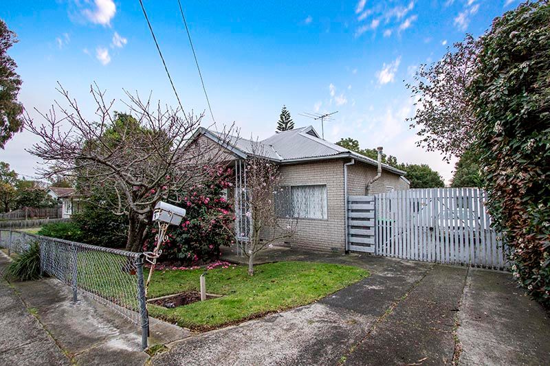 9 Spray Street, FRANKSTON, VIC 3199