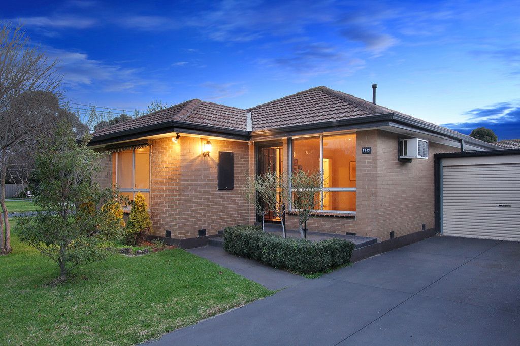 13 Nova Street, OAKLEIGH SOUTH VIC 3167