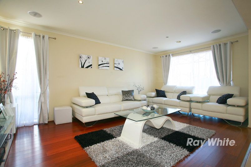 47 Briarcrest Drive, CRANBOURNE EAST, VIC 3977