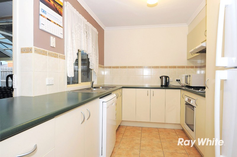 30 Miralie Way, CRANBOURNE WEST, VIC 3977