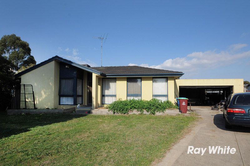 14 Hunter Court, CRANBOURNE NORTH VIC 3977
