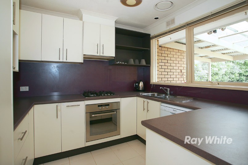 8 Thomas Crescent, CRANBOURNE, VIC 3977
