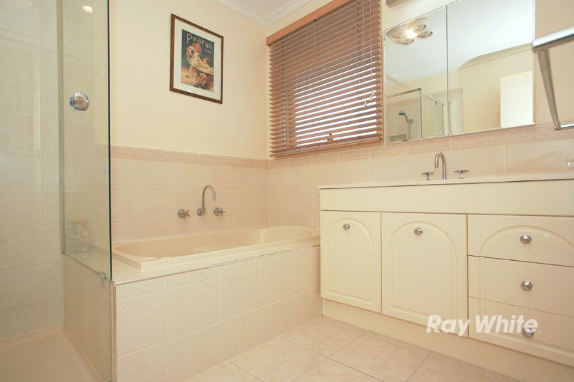 101 Fountain Drive, NARRE WARREN, VIC 3805