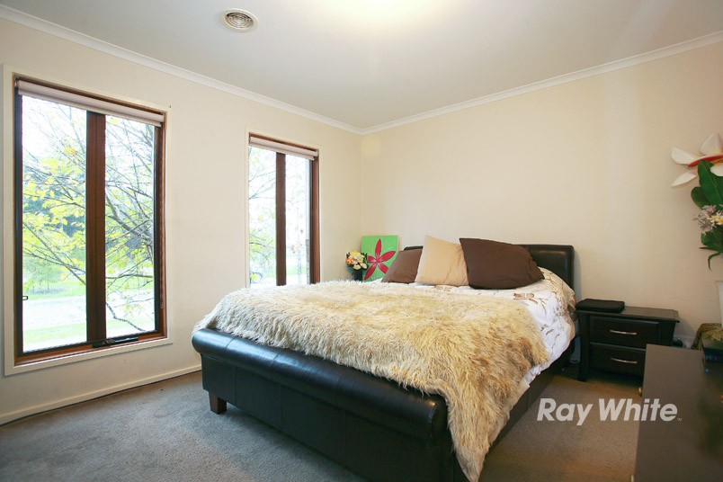 9 Sunbird Avenue, CRANBOURNE, VIC 3977