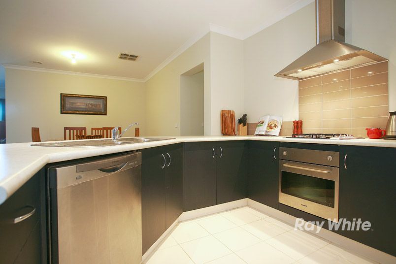 7 Alpine Heath Way, LYNDHURST, VIC 3975