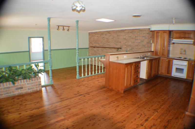 31 Meadowbank Drive, DUBBO, NSW 2830