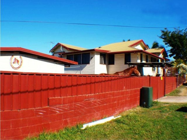 1 Williams Avenue, HENDRA, QLD 4011