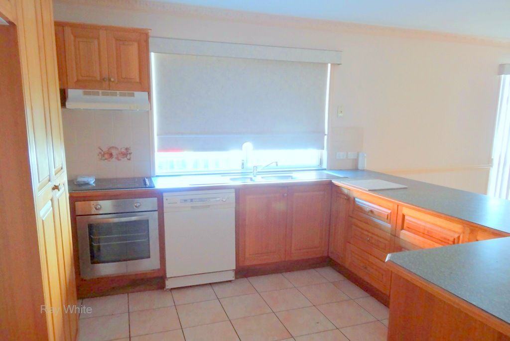 13 Grosvenor Terrace, DECEPTION BAY, QLD 4508