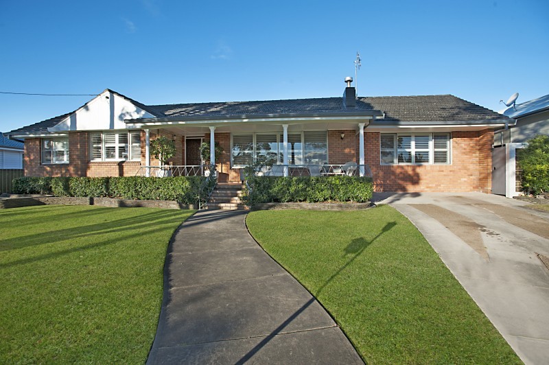 29 Edward Street, TENAMBIT, NSW 2323