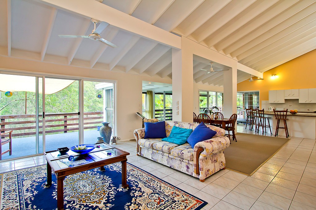26 Uplands Court, TALLAI, QLD 4213