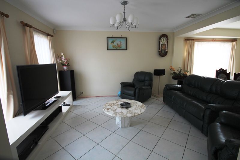 GREEN VALLEY, NSW 2168