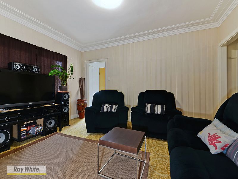 21 Hinkler Street, KEDRON, QLD 4031