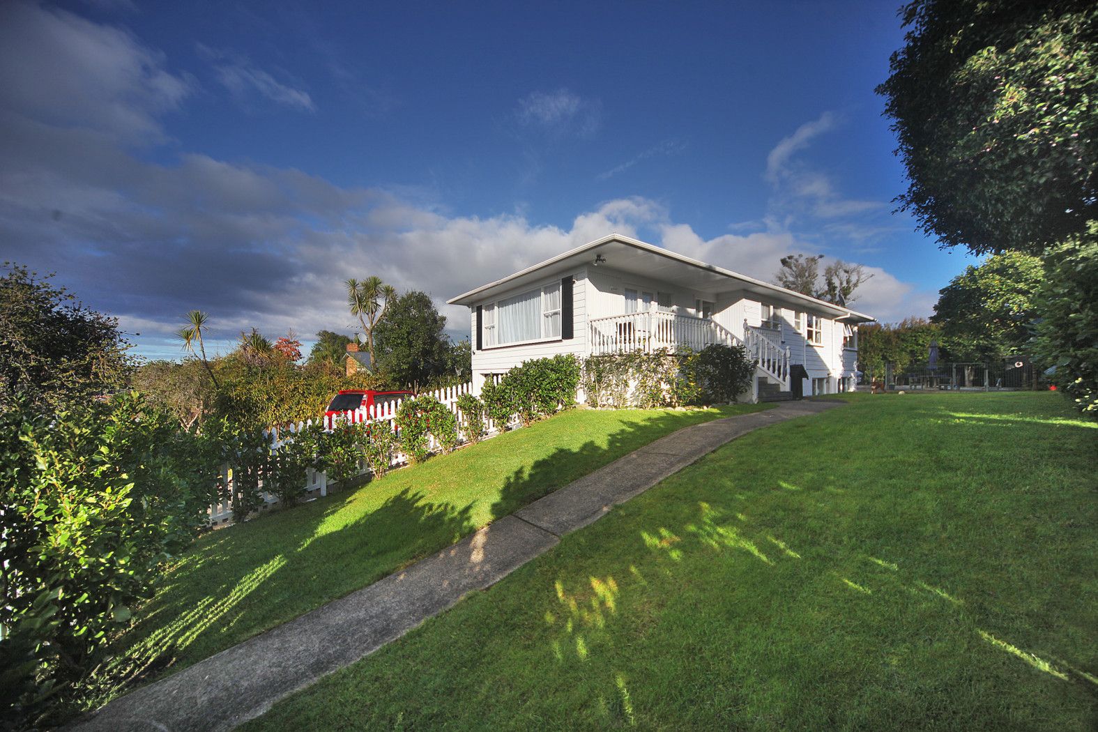 11 Kempthorne Crescent, MISSION BAY, Auckland City