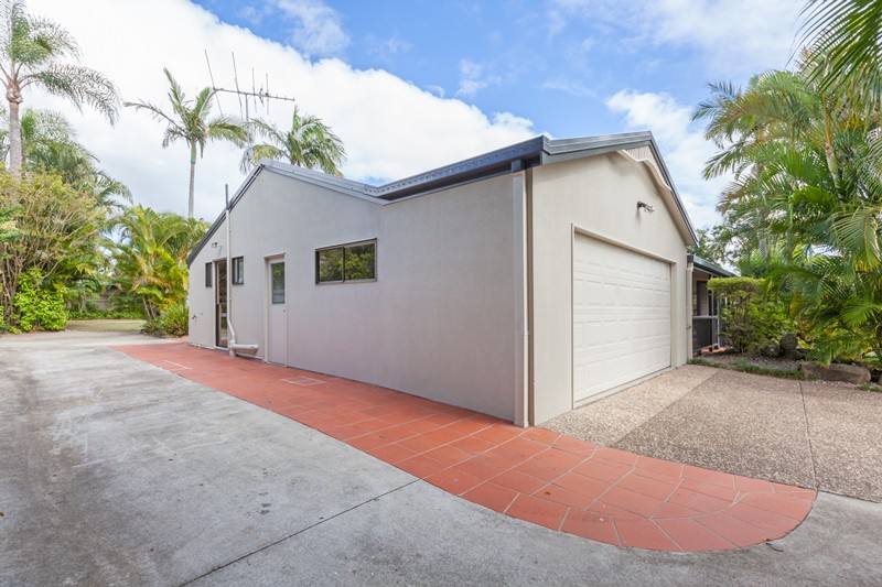 3 SUNNINGDALE Avenue, ROCHEDALE SOUTH, QLD 4123