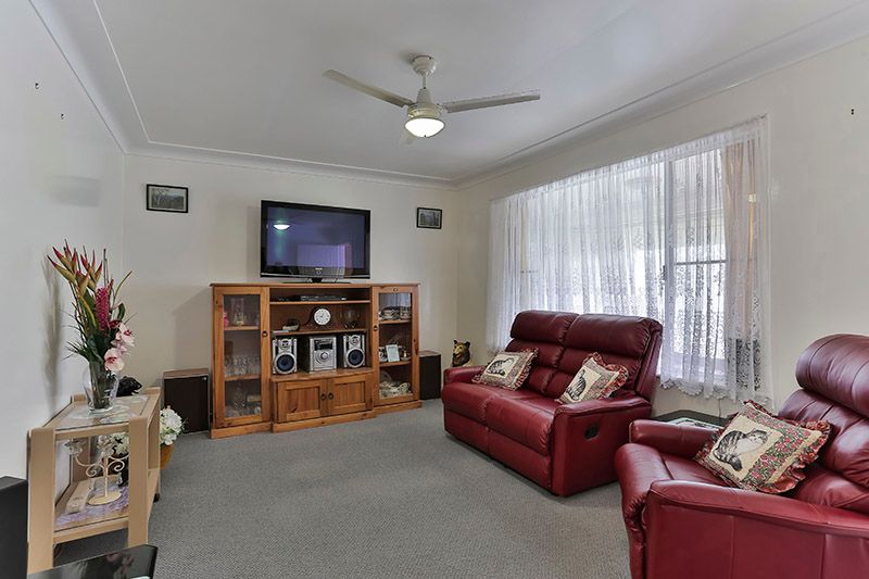 11 Berghofer Street, ROCKVILLE, QLD 4350