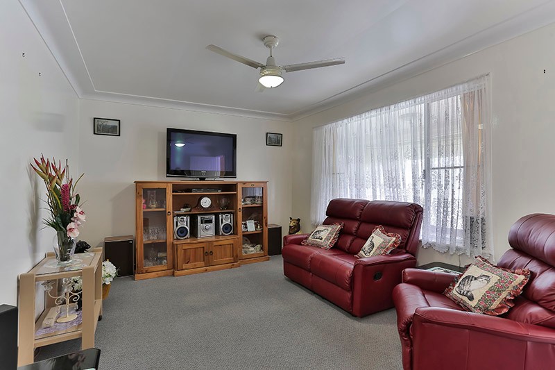 11 Berghofer Street, ROCKVILLE, QLD 4350