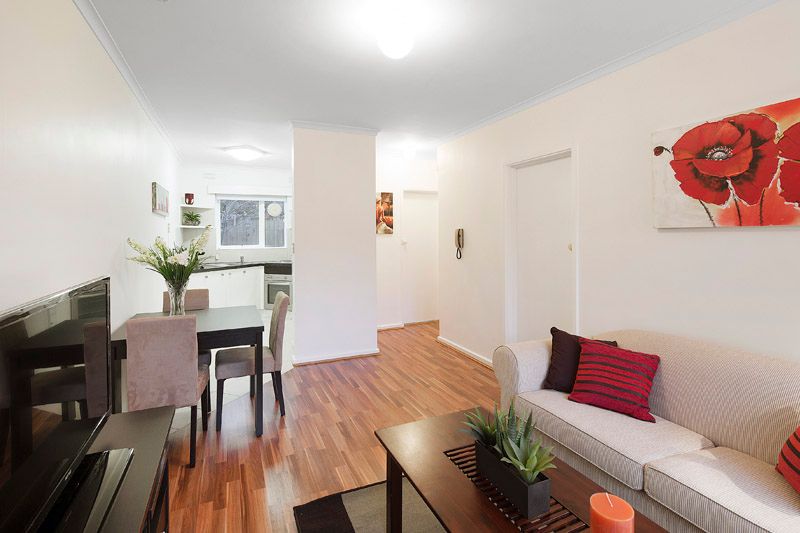 2/22 Kokaribb Road, CARNEGIE, VIC 3163