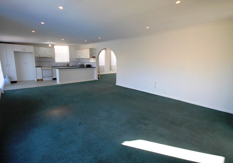 BUSBY, NSW 2168