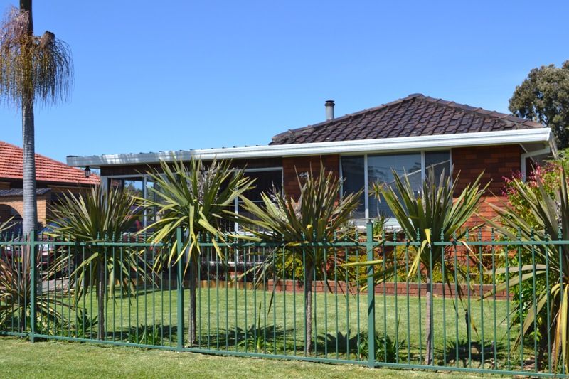 45 Ellengowan Crescent, FAIRY MEADOW, NSW 2519
