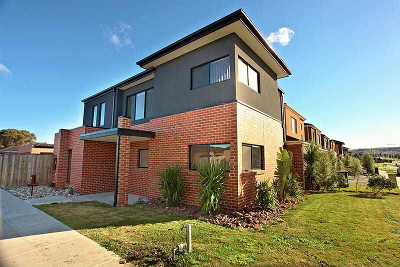 294 The Lakes Blvrd, SOUTH MORANG, VIC 3752