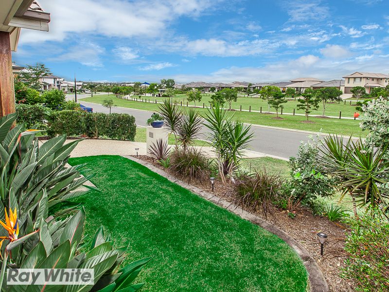 26 Mackintosh Drive, NORTH LAKES, QLD 4509