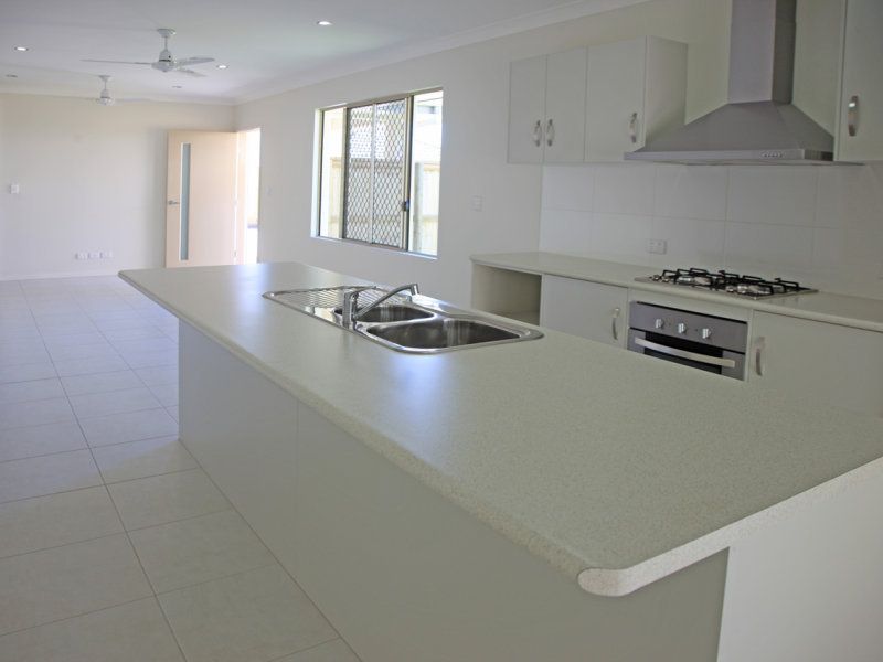 38 St Crispin Street, CLIFTON BEACH, QLD 4879