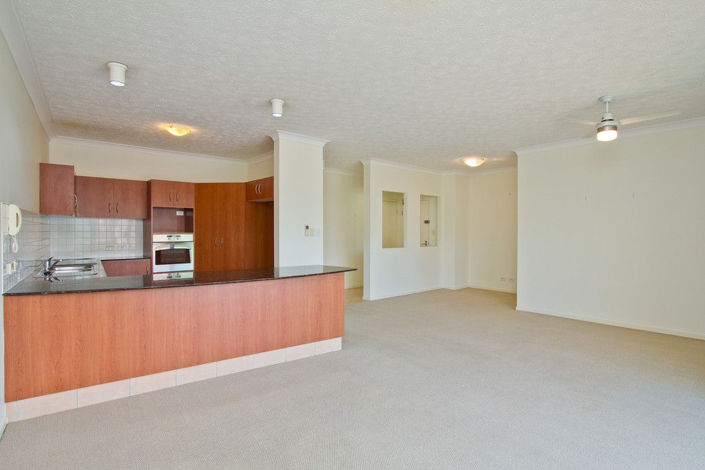 112/137 Laver Drive, ROBINA, QLD 4226