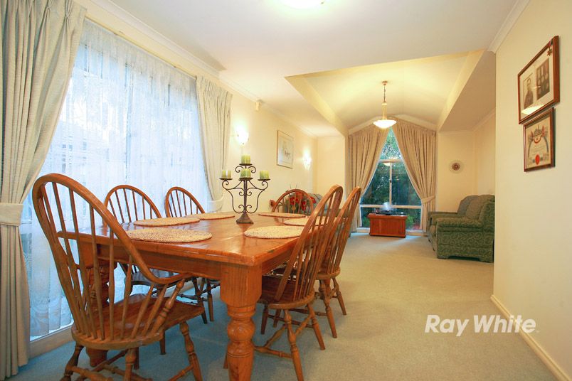 100 Lawless Drive, CRANBOURNE NORTH, VIC 3977