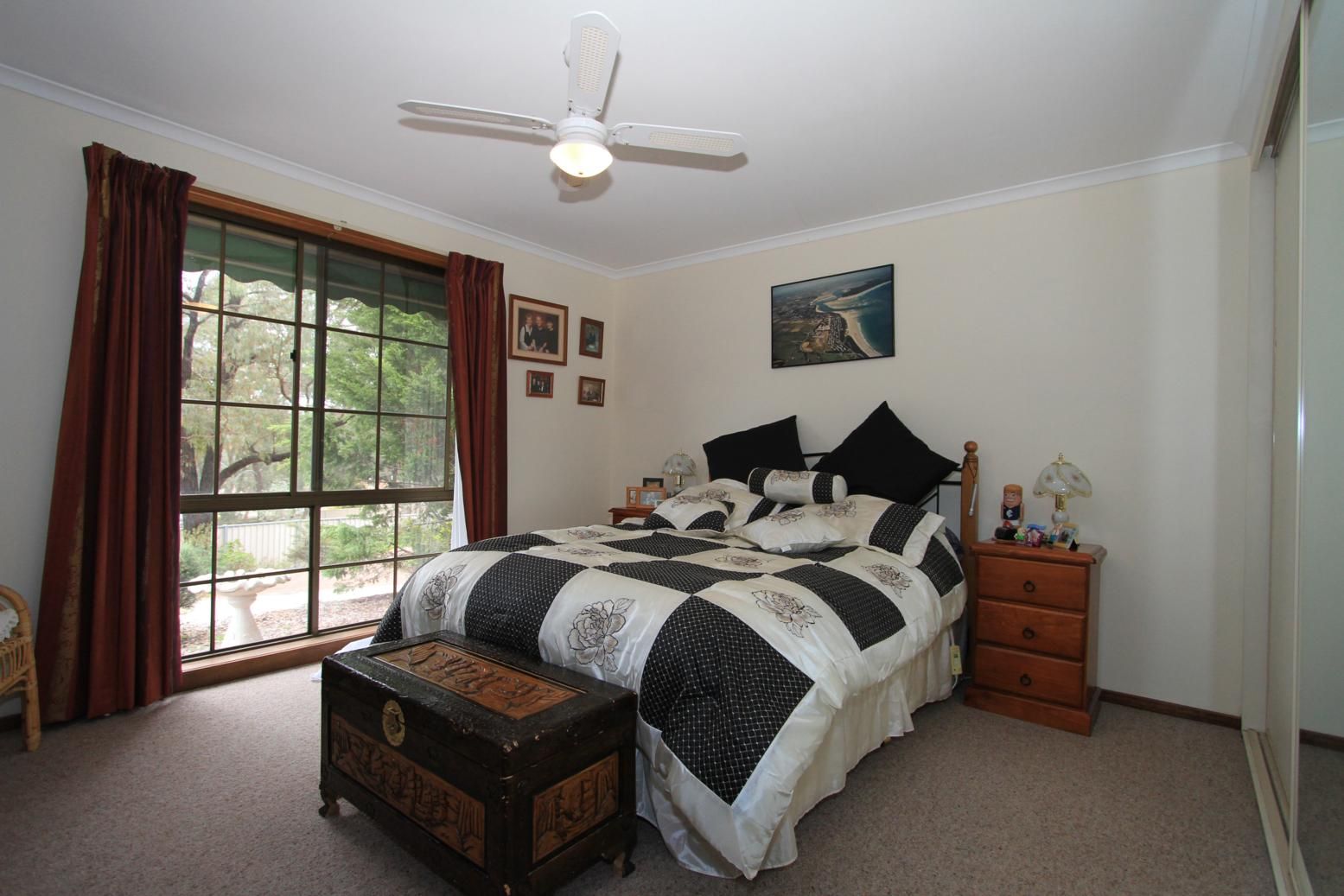 1/2 Guy Court, KANGAROO FLAT, VIC 3555
