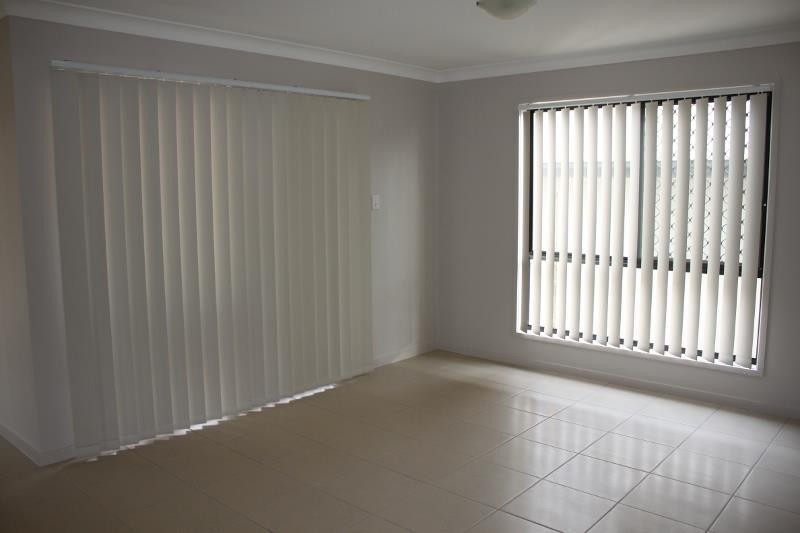 27 Troon Street, NORTH LAKES, QLD 4509