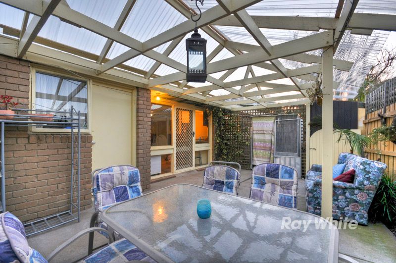 11 Alderford Drive, WANTIRNA, VIC 3152