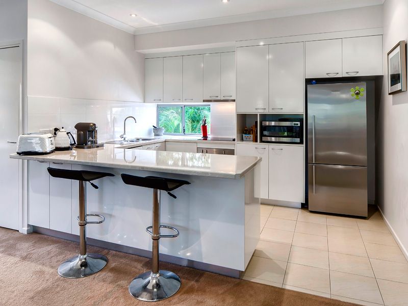 68 Shelley Street, CANNON HILL QLD 4170