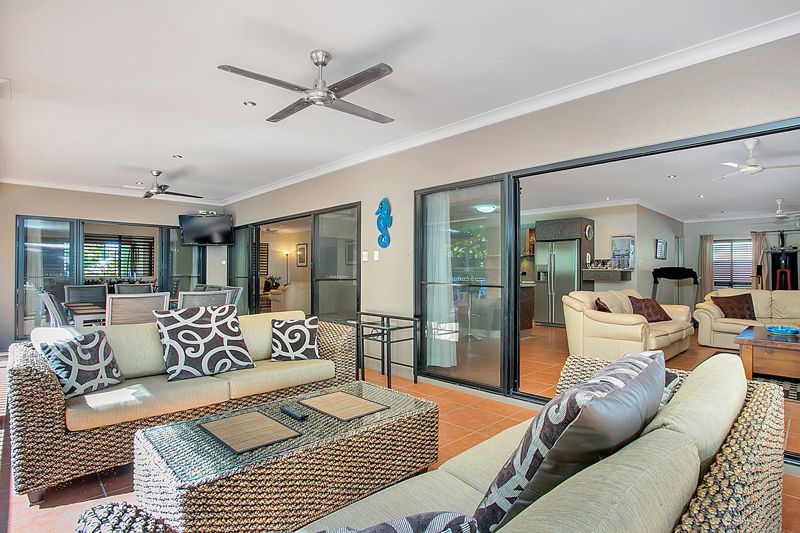 PALM COVE, QLD 4879