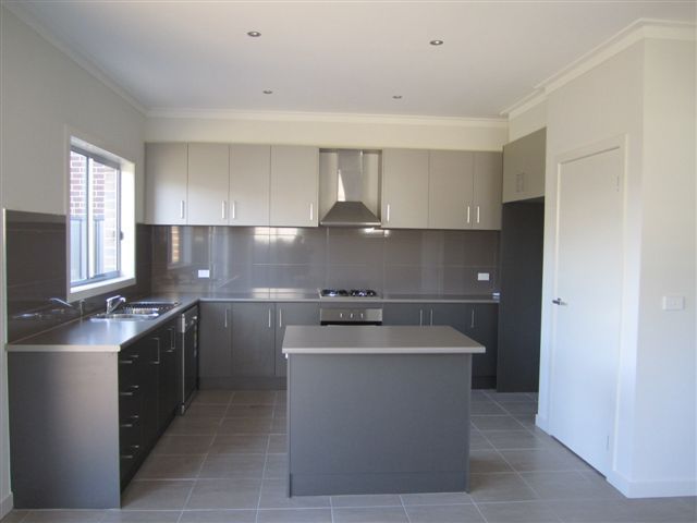 5 Grevillea Street, CRAIGIEBURN, VIC 3064
