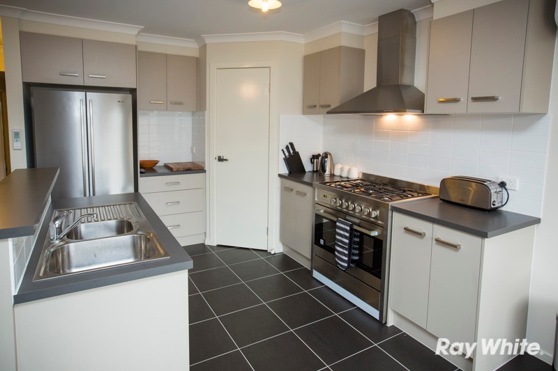 25 Inspiration Circuit, PAKENHAM, VIC 3810