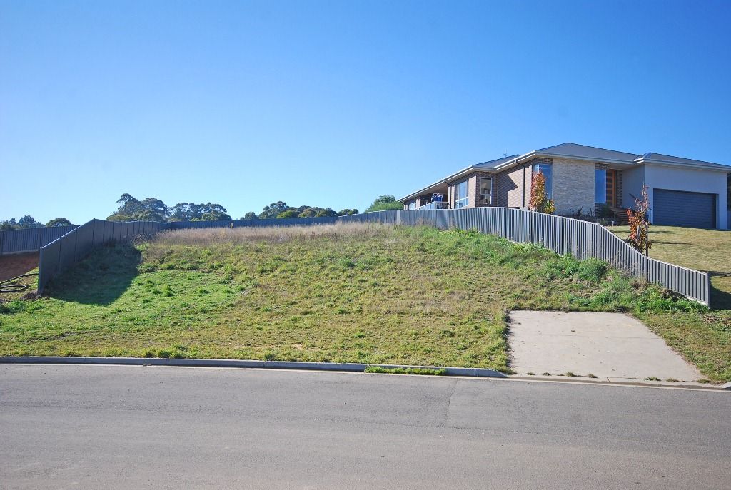 3 (Lot 4) Willowbank Way, BROWN HILL, VIC 3350