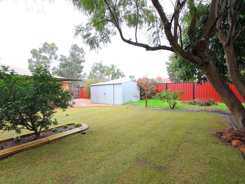 36 Rochester Avenue, BECKENHAM, WA 6107