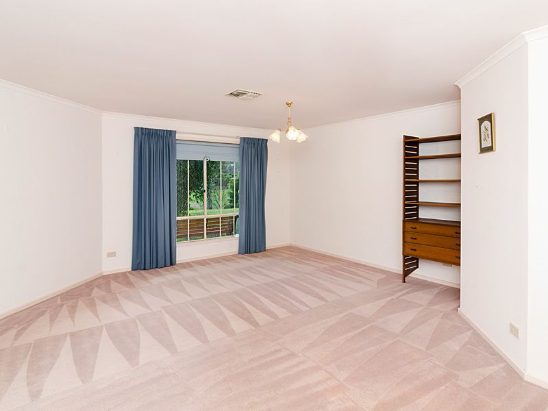 6 Burnbank Way, MOUNT BARKER, SA 5251