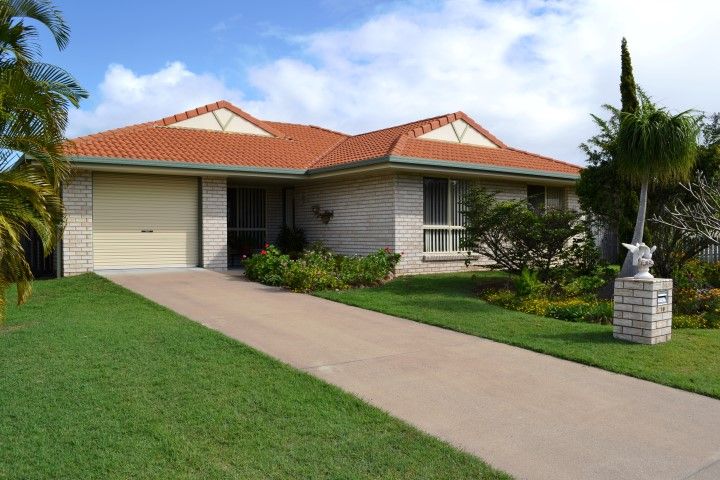 10 Aimee Drive, URANGAN, QLD 4655