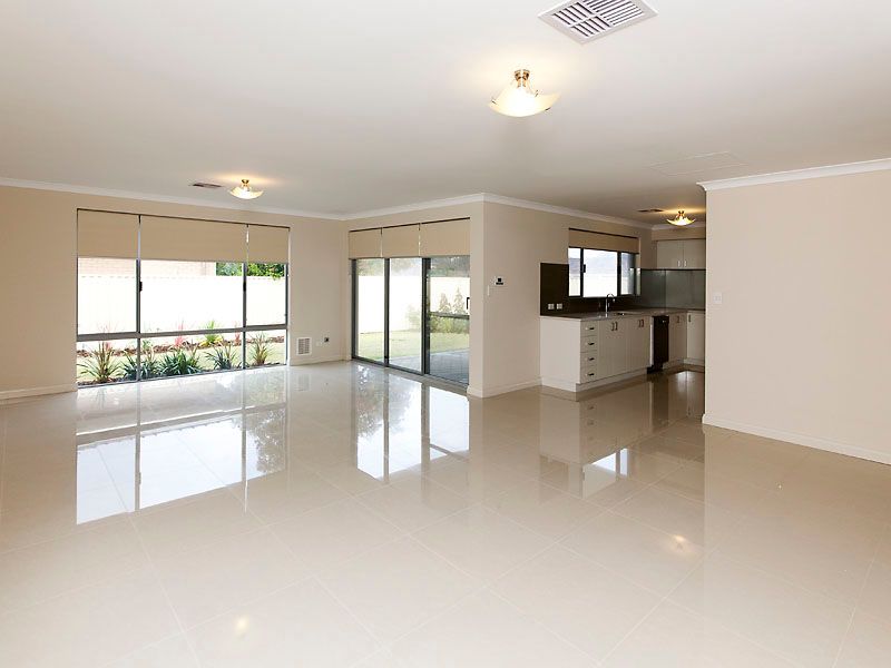 1 Thorman Way, BOORAGOON, WA 6154