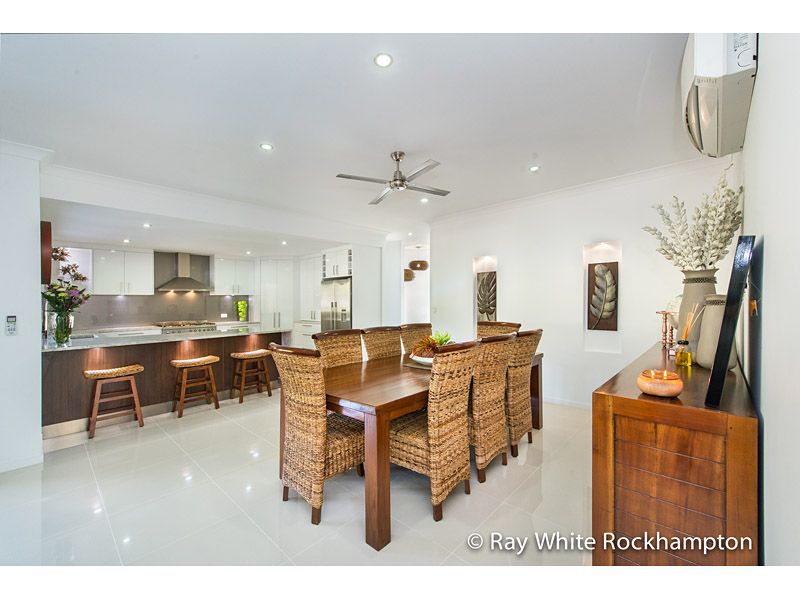 27 Haven Close, NORMAN GARDENS, QLD 4701