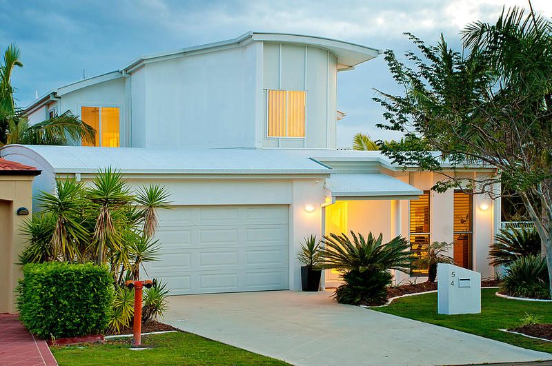 54 The Peninsula, HELENSVALE, QLD 4212