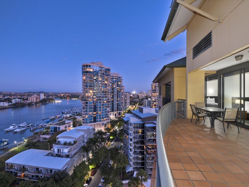 46 Rotherham Street, KANGAROO POINT QLD 4169